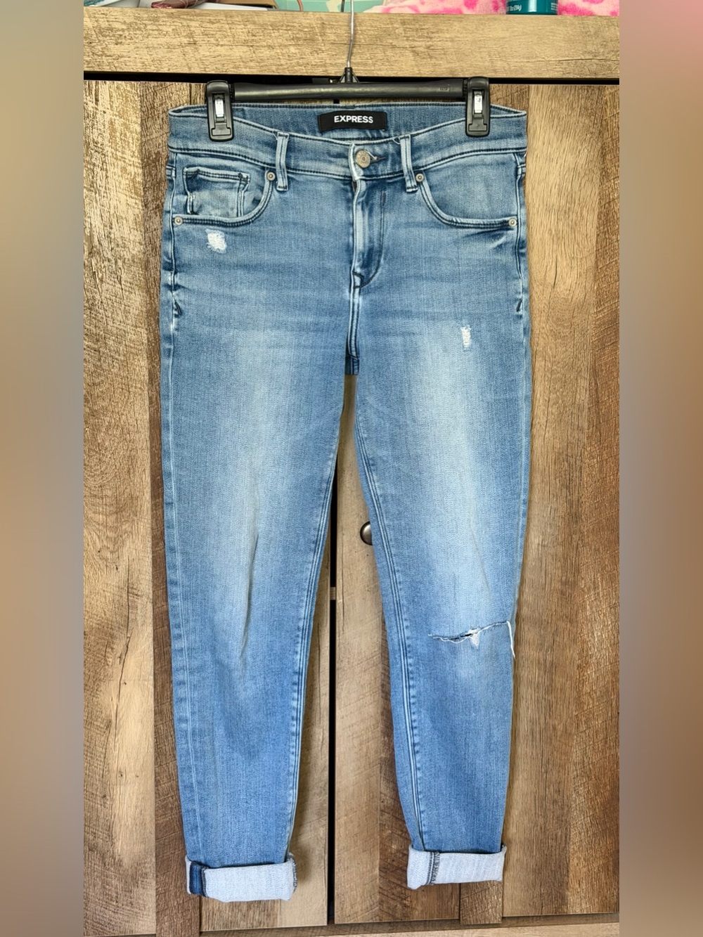 Express Women's Mid-Wash Skinny Jeans